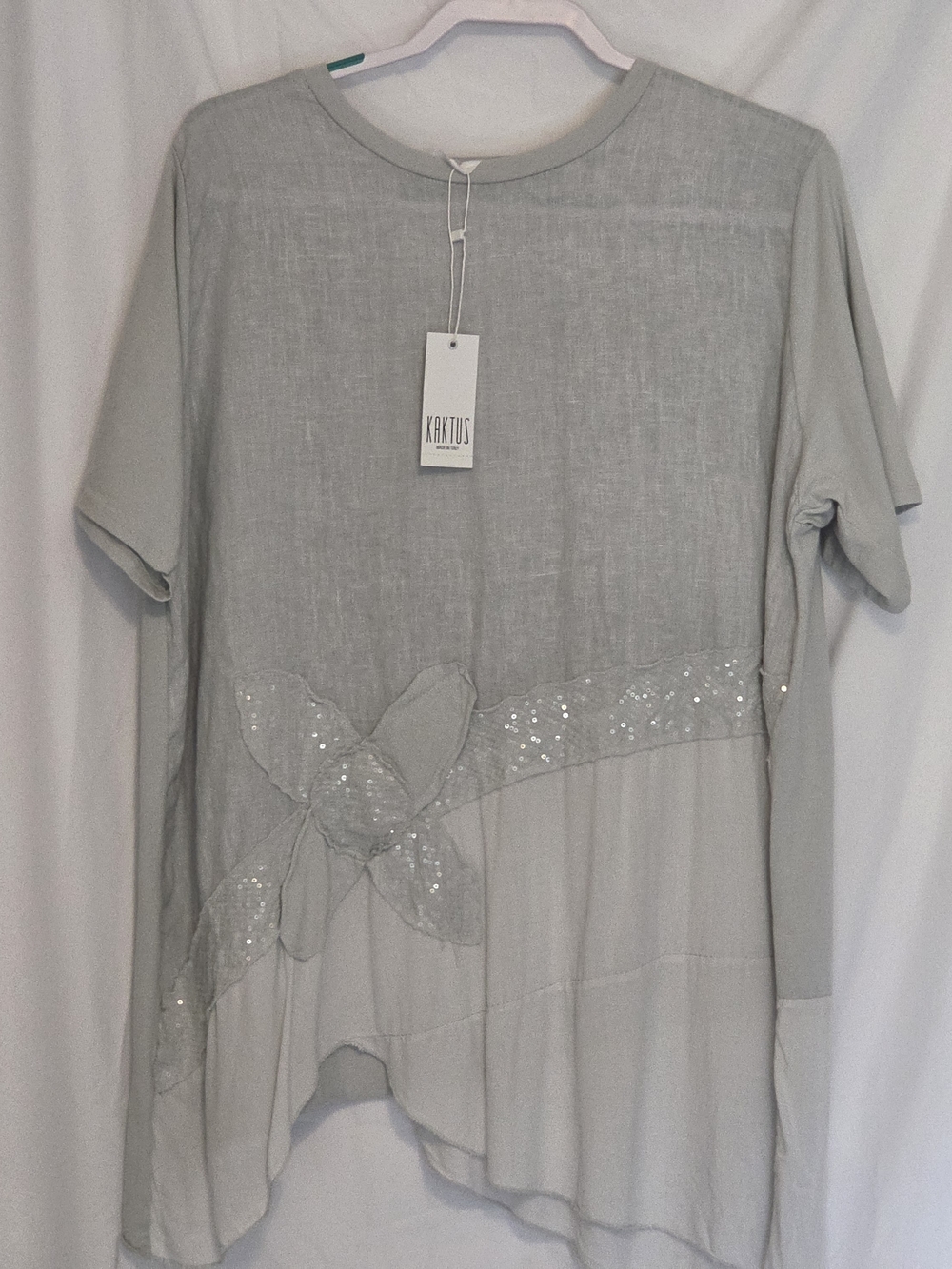 Kaktus Light Gray Sequin Accent Short Sleeve Top